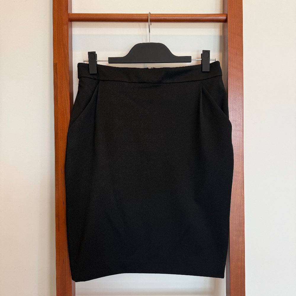 Express Pencil Skirt with Pockets – Black – Size 0
